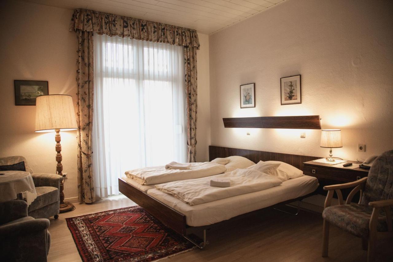 Haus Mecklenburg Hotel Pension Bad Salzuflen Exteriör bild