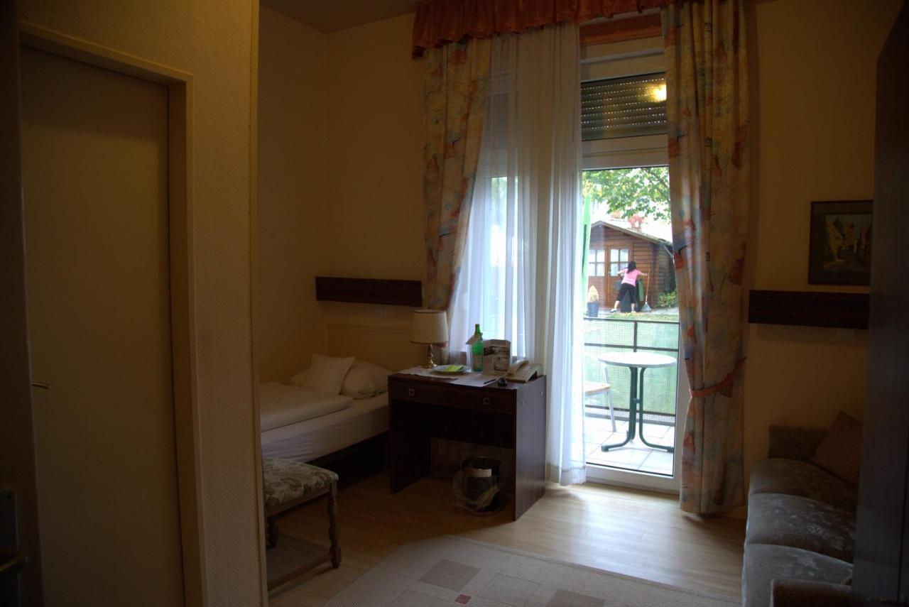 Haus Mecklenburg Hotel Pension Bad Salzuflen Exteriör bild